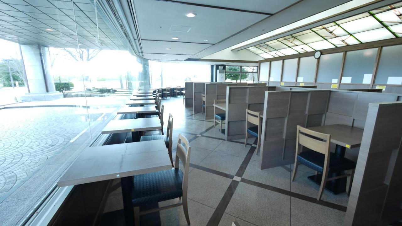 Route Inn Grantia Komatsu Airport Luaran gambar